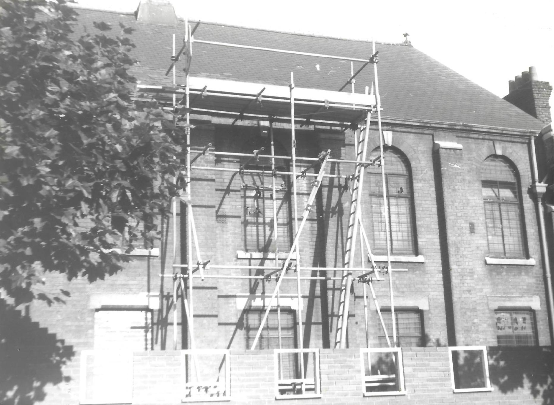 Creating a new entrance (2)